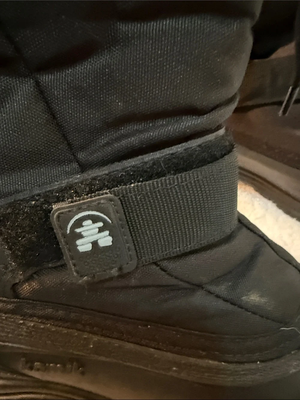 Kamik durable winter